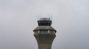 Flight delays soar past 4,300 as US govt shutdown hits Day 27