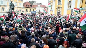 Orbán and opposition rival stage rallies in Gyor as Hungary gears up for next year’s elections