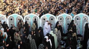 Hundreds in Tehran pray for rain as Iran battles drought